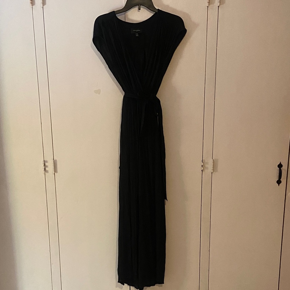 Elegant Pleated Black Maxi Jumpsuit